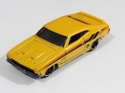 2013 HW Garage - Yellow