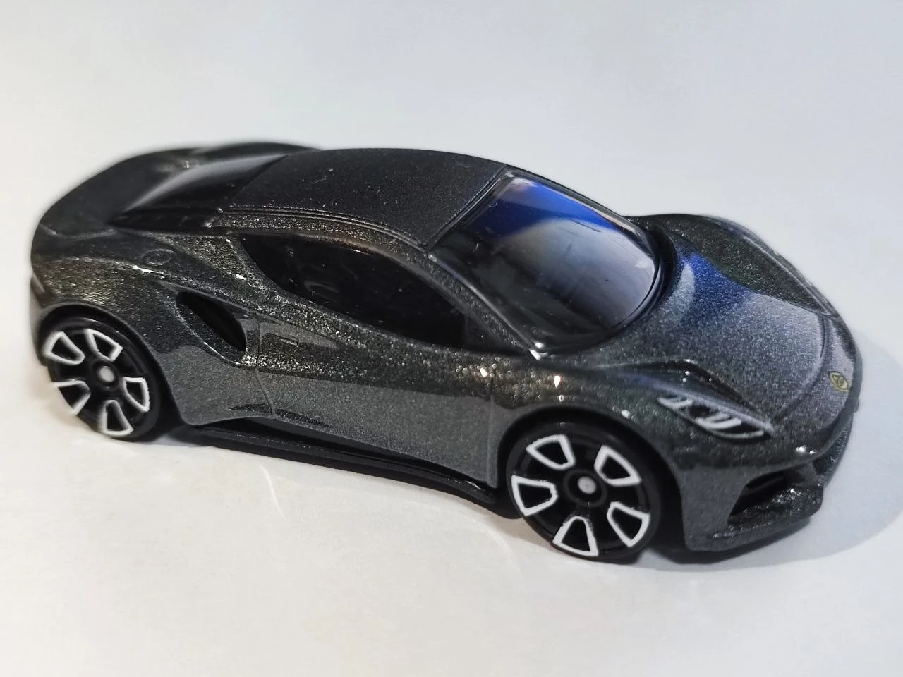 Lotus Emira(2nd Color)