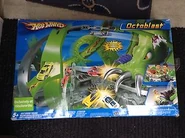 Octoblast error.jpg (20 KB) Cover of Octoblast Set shows a Splittin' Image 2 that doesn't exist in the set