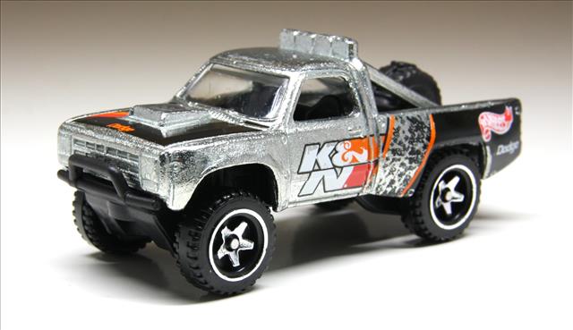 Hot wheels dodge d100 2025