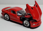 RedDodgeViperGTSCoolCollectables (2)