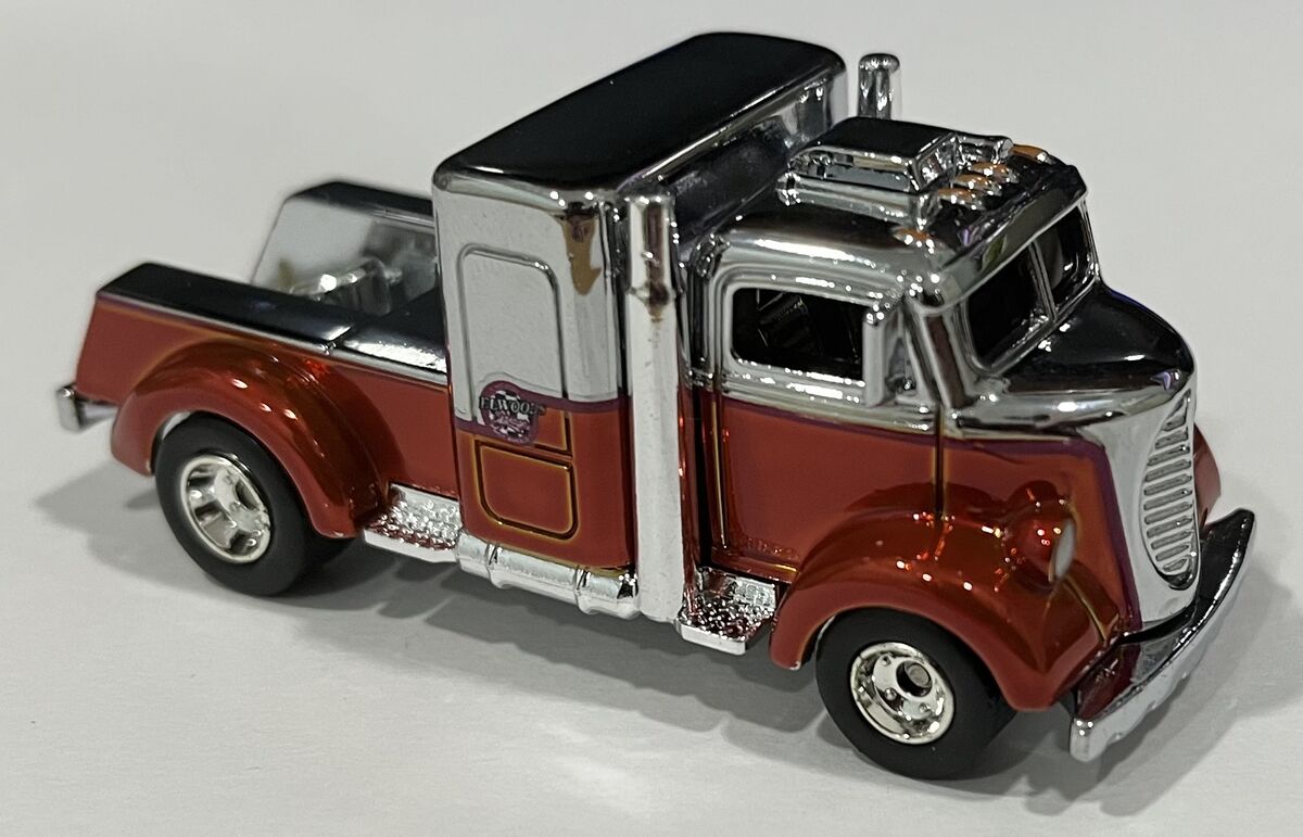 Hot Wheels Custom '38 Ford COE, Die-Cast Collectible Toy