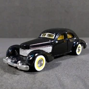 397C9BEE-84E5-4834-9F04-C4FCEC632E04.jpeg (170 KB) B2545 - 2003 HW Hall of Fame Legends