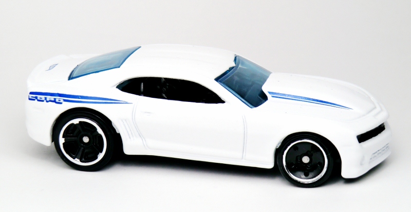 HotWheels ‘13 COPO CAMARO