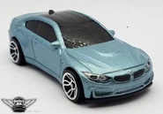Bmw-m4-2017-teal.jpg (123 KB)
