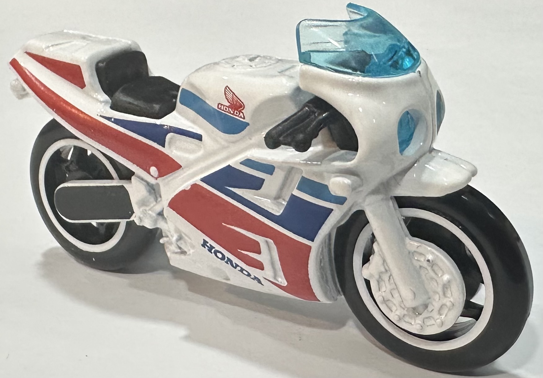 ミニカー HONDA VFR750R RC30 s-l500.jpg