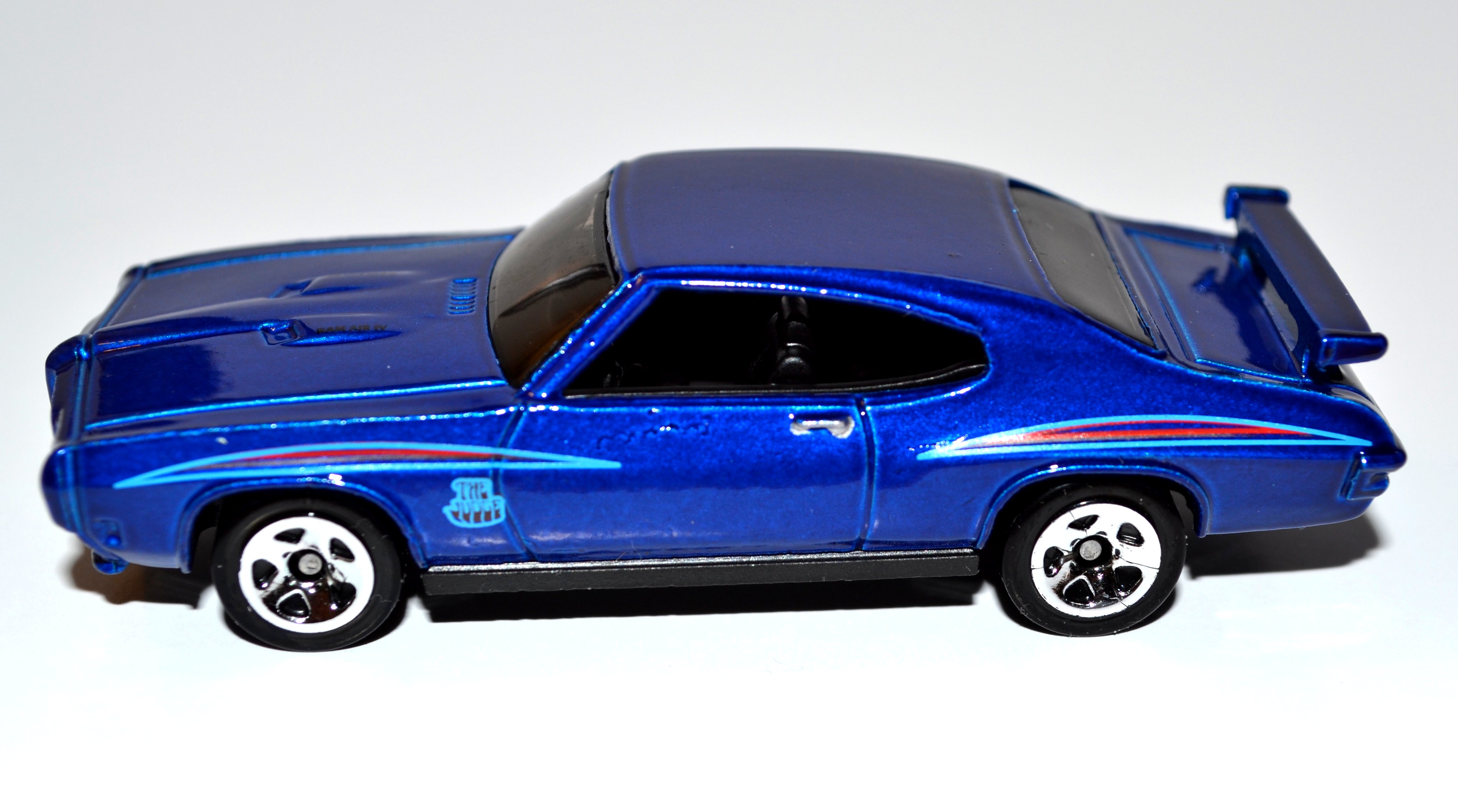 Hot wheels hot sale pontiac gto judge