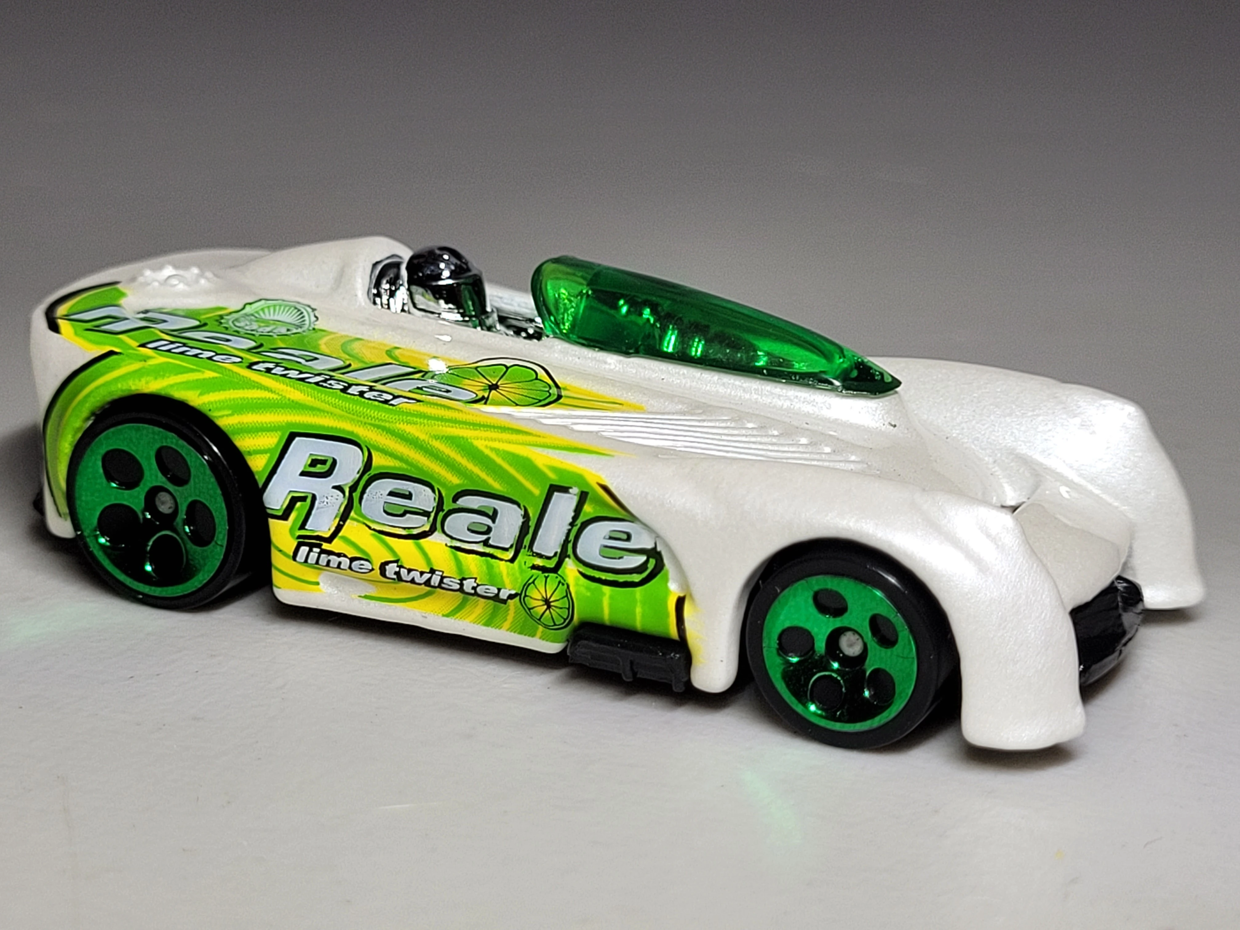 2003 Monoposto (Pearl White)