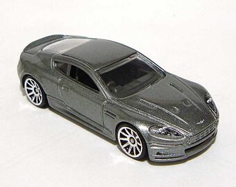 hot wheels aston martin dbs