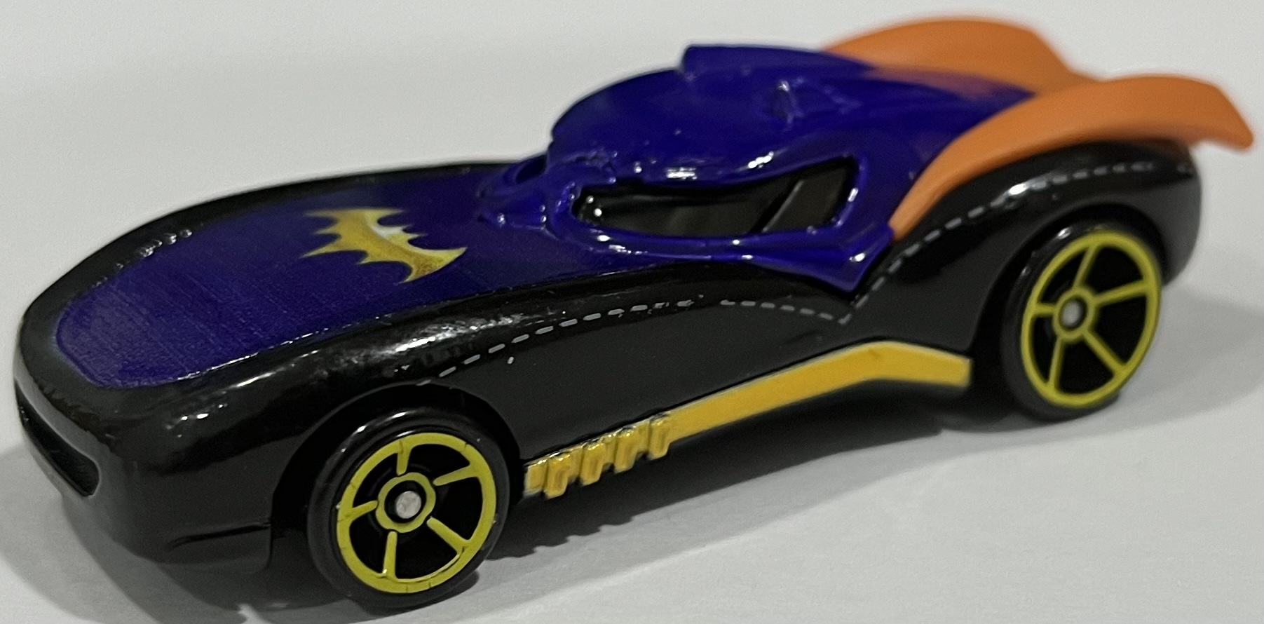 2023 Hot Wheels BATMAN Design BATGIRL '49 Merc Blue loose