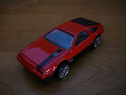 '81 DeLorean DMC-12 red 2014