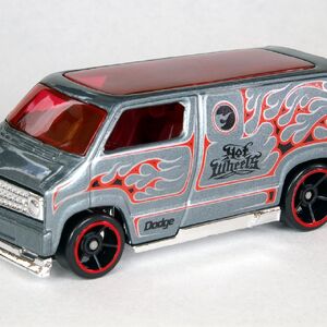 Custom 77 dodge van super treasure hunt discount