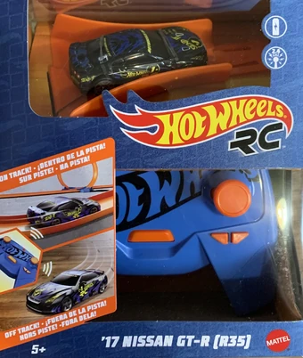 Hot Wheels Rc Nissan Z 1:64 Scale Remote Control Car With Turbo