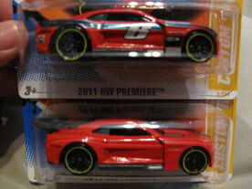 the bottom car does not have decals