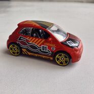 HW-2018-FJX51-FIAT-500 Daredevils