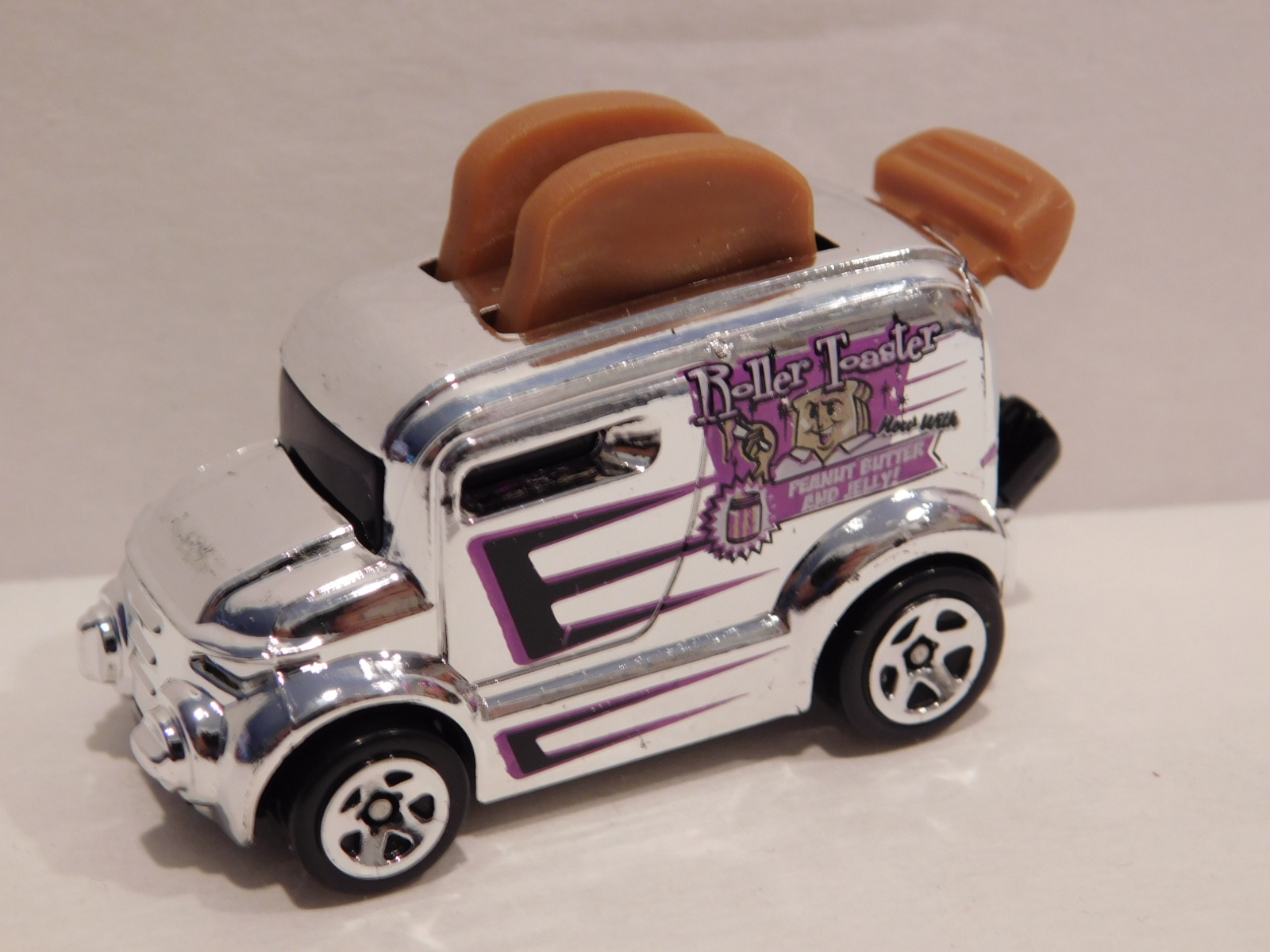 HOT WHEELS ROLLER TOASTER EXPERIMOTORS #1/10 GOLD DIECAST 1:64 SCALE MUST SEE! 