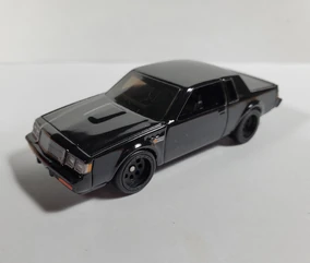 87 Buick Grand National GNX | Hot 