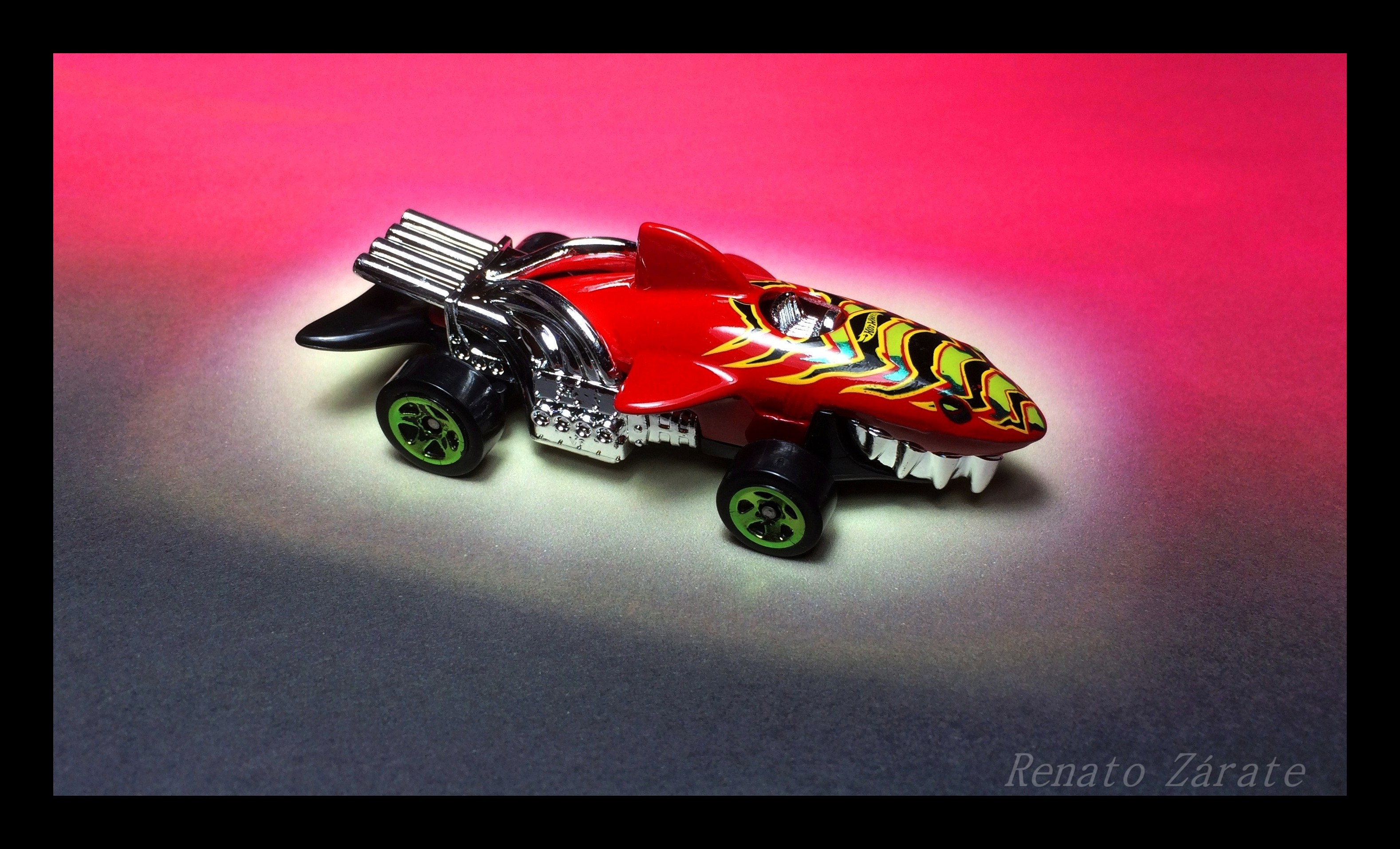 Mini Auto Hot Wheels Sharkruiser 231240 Morad Hwl3 Mini Auto Hot Wheels Sharkruiser 231240 Morad Hwl3