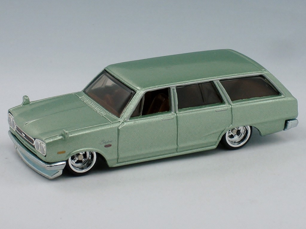 nissan skyline wagon hot wheels