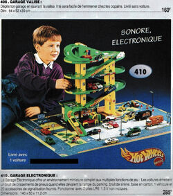 Hot Wheels Super Electronic Garage Playset - Giant Parking City with Car  Wash and Sounds!