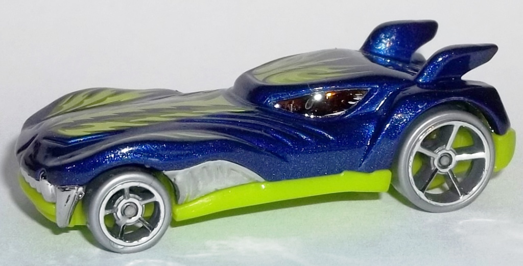 Редкие машинки хот. Хот Вилс Howlin' Heat. Хот Вилс 2010. Hot Wheels Howlin Heat 2010. Hot Wheels g11.