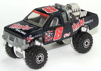 nissan truck hot wheels