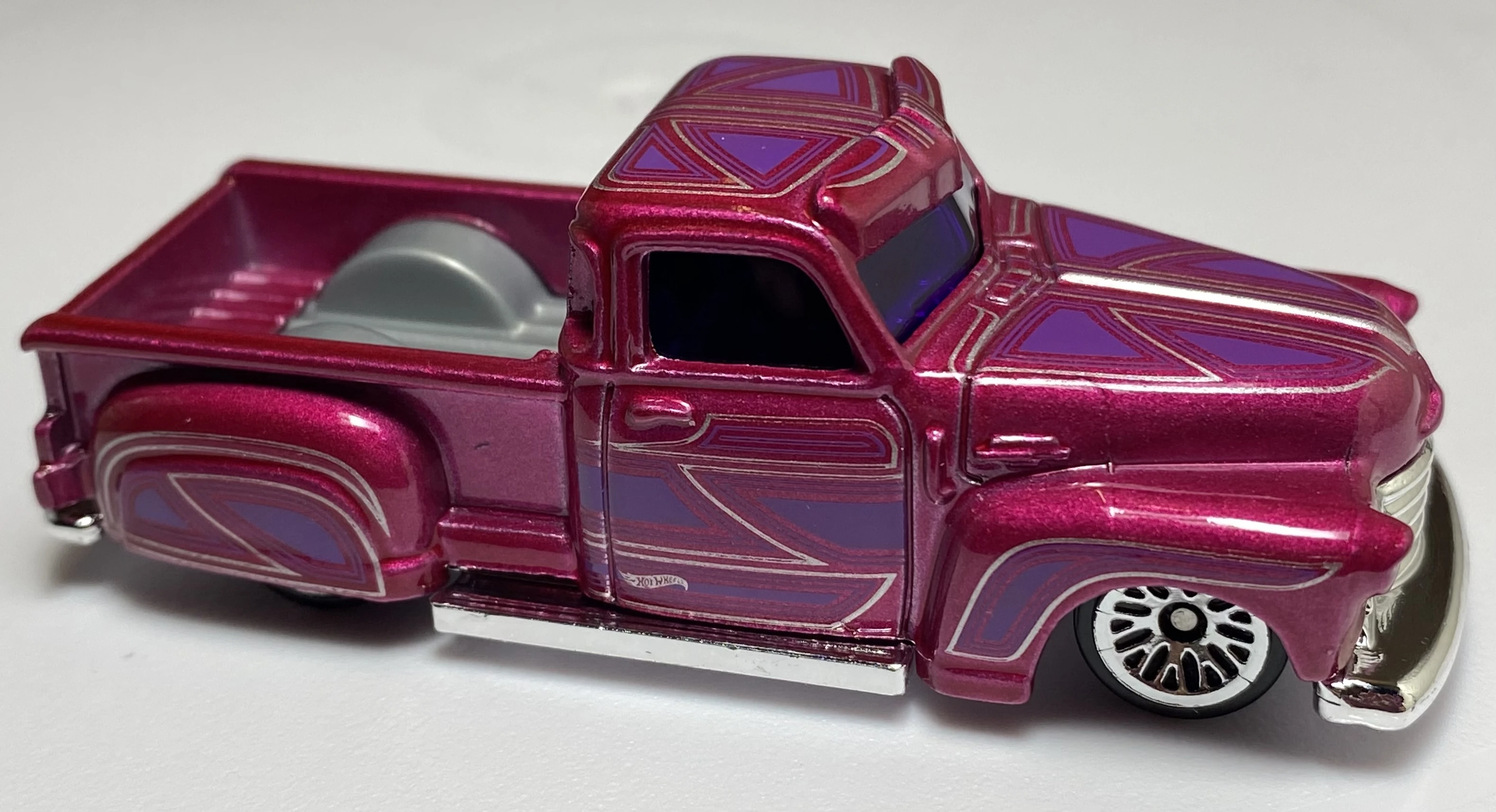 2022 La Troca (Metalflake Magenta)