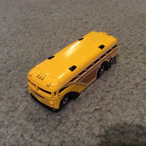 hot wheels 2000 surfin school bus value