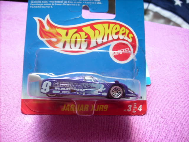 hot wheels jaguar xj40