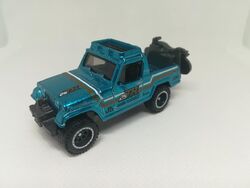 67 ジープスター　コマンド - 2020スーパートレジャーハント Hot Wheels 67 Jeepster Commando Super Treasure Hunt 1/10