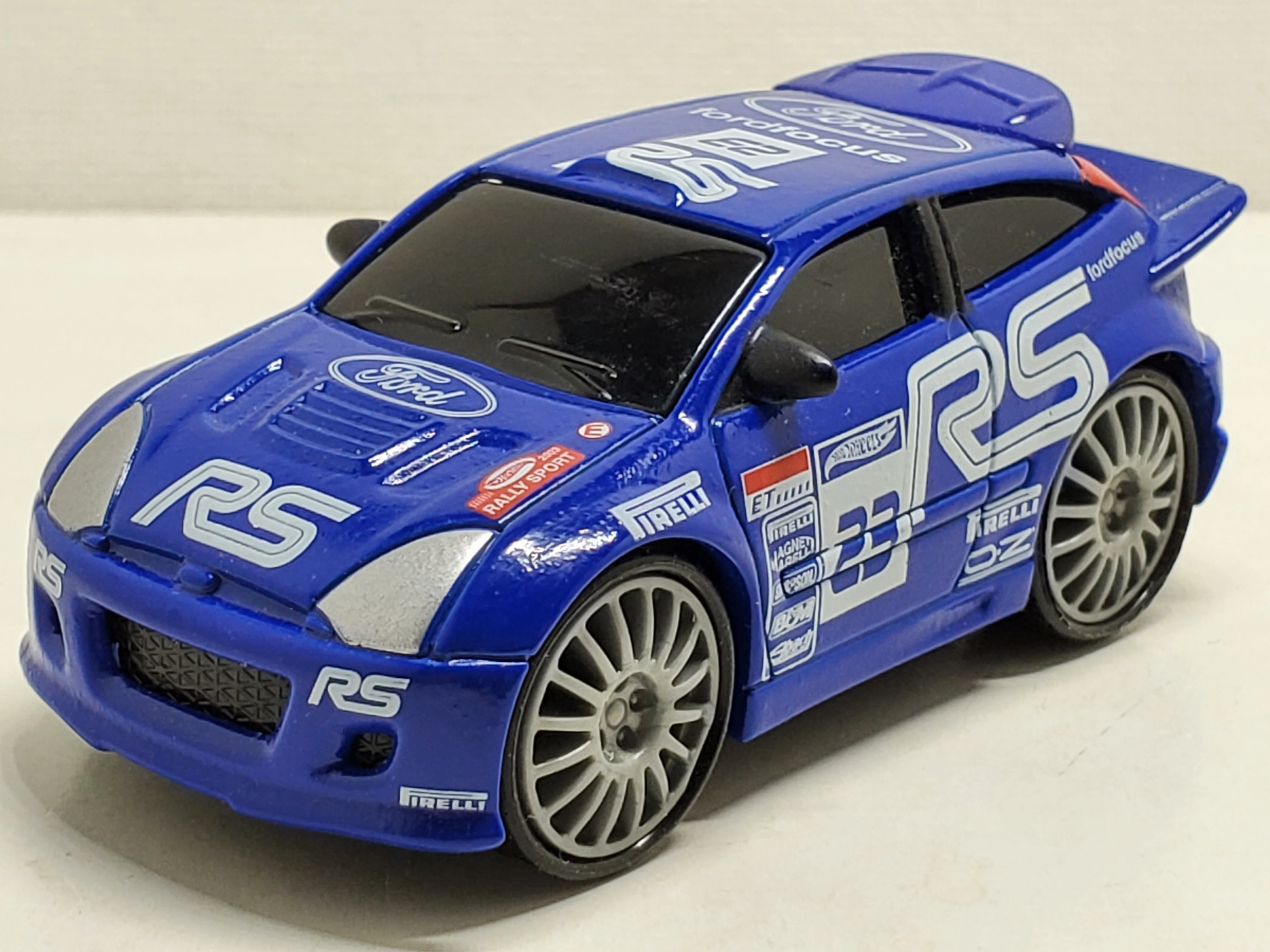 2004 2002 Ford Focus SVT (Blue)