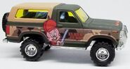 HW-2014-Looney Tunes-'85 Ford Bronco-Elmer Fudd.