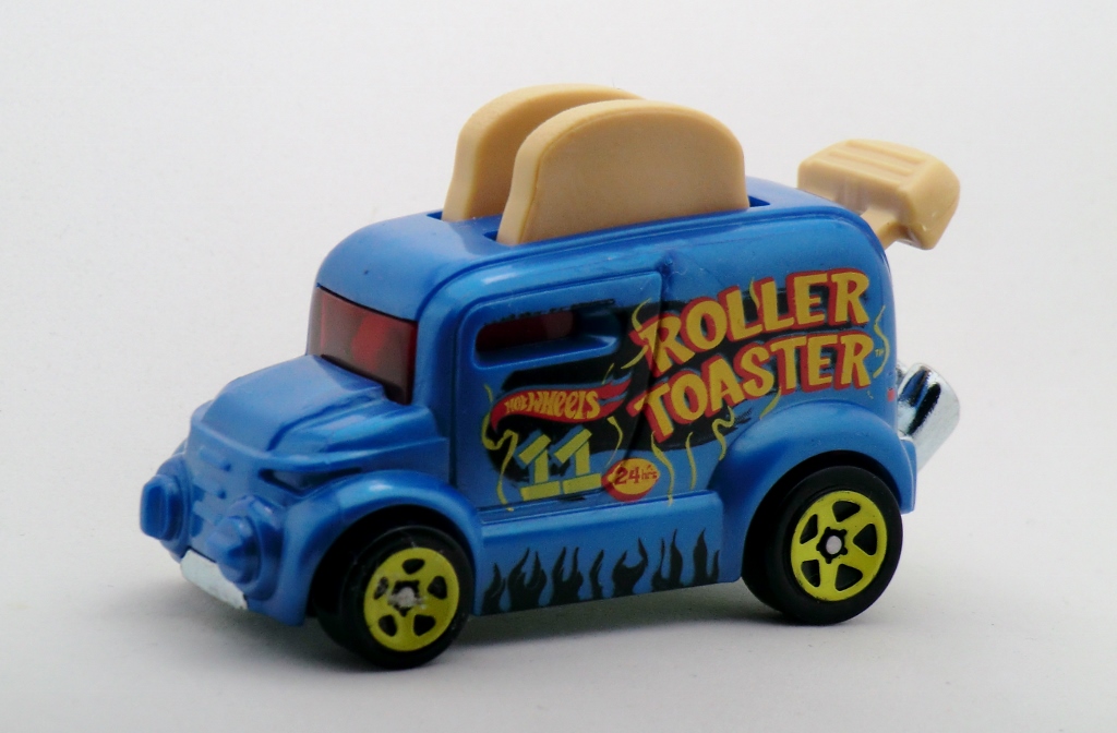 hot wheels roller coaster car