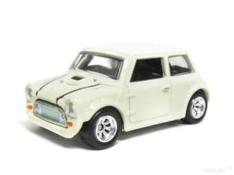 hot wheels morris mini 2000