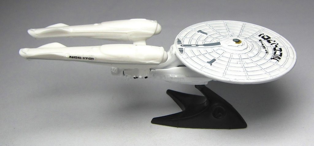 Hot Wheels 2013 Star Trek USS Enterprise NCC-1701 Battle Damaged HW Imagination 