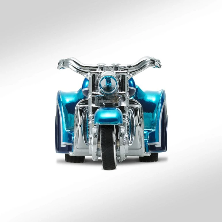 2009 Boss Hoss Motorcycle (Spectraflame Ice Blue)