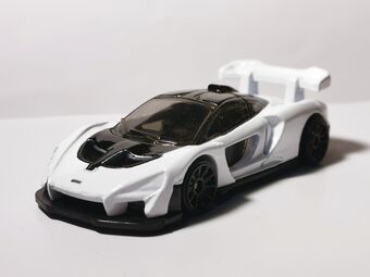 2019 hot wheels mclaren senna