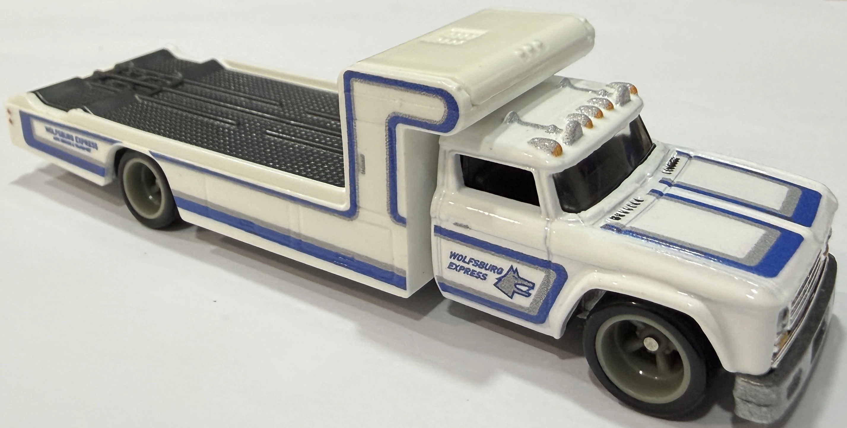 2026 Retro Rig (White)