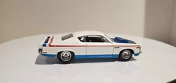 Hot Wheels AMC Rebel Machine (rouge, blanc et bleu) 5/10
