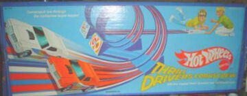 Hot wheels thrill drivers corkscrew assembly shop