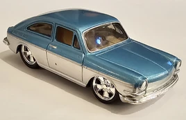 California Local M2536 '69 Fastback Grey Blue open-1