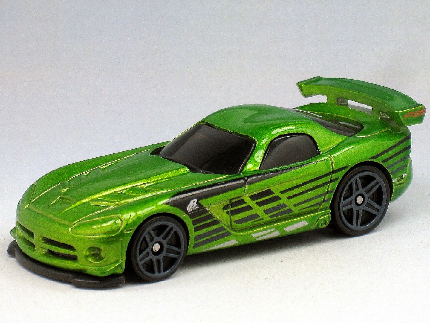 Hot Wheels Dodge Viper SRT10 ACR Throwback Decades 50th Anniversery Exclusive 