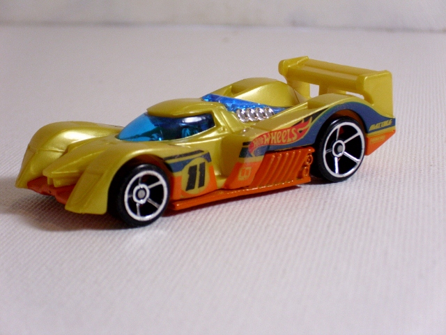 Hot Wheels 24 Ours RC Vehicle, Energy, Shop