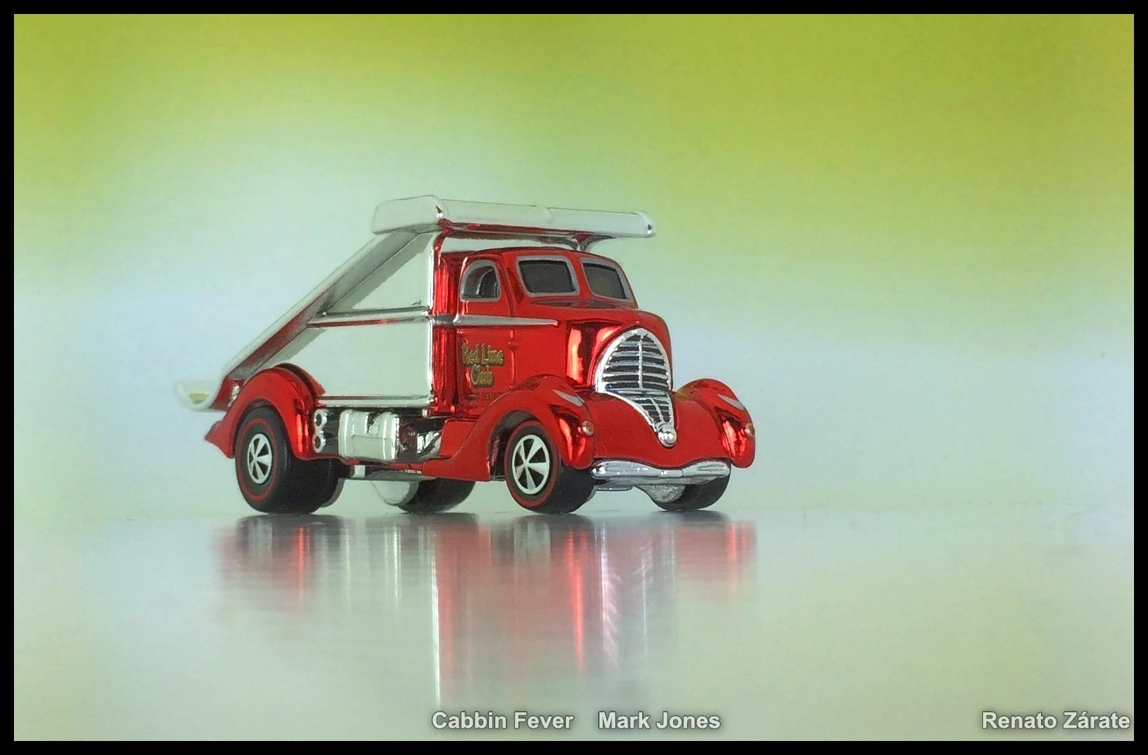 2015 Cabbin' Fever (2012) (Spectraflame Red)