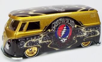 hot wheels t1 panel bus
