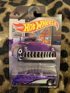 IMG 5136.jpg (4.47 MB) 2016 HW GARAGE Lt. Purple flames & Silver panel on sides. Hot Wheels on door.