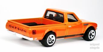 hot wheels datsun 620