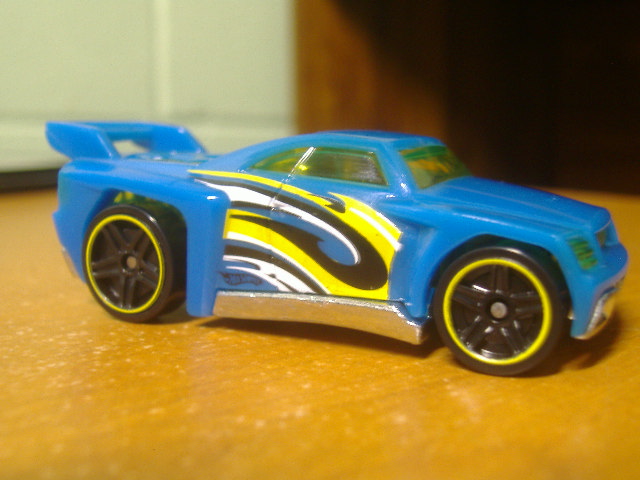 hot wheels bassline