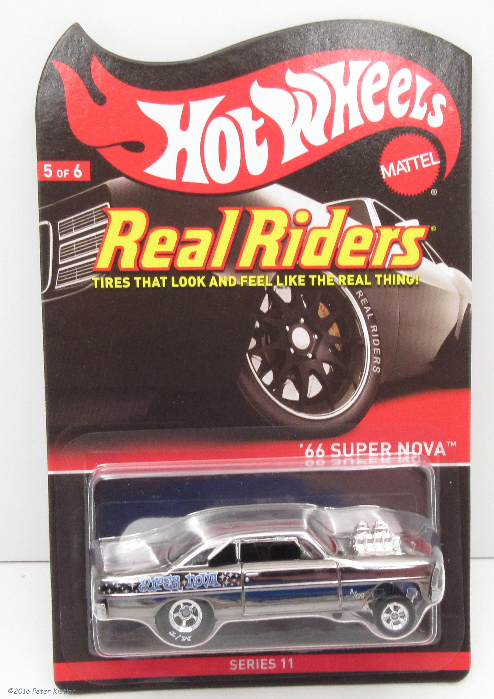 RLC Exclusive '66 Super Nova – Mattel Creations