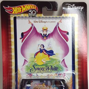 hot wheels t1 panel bus